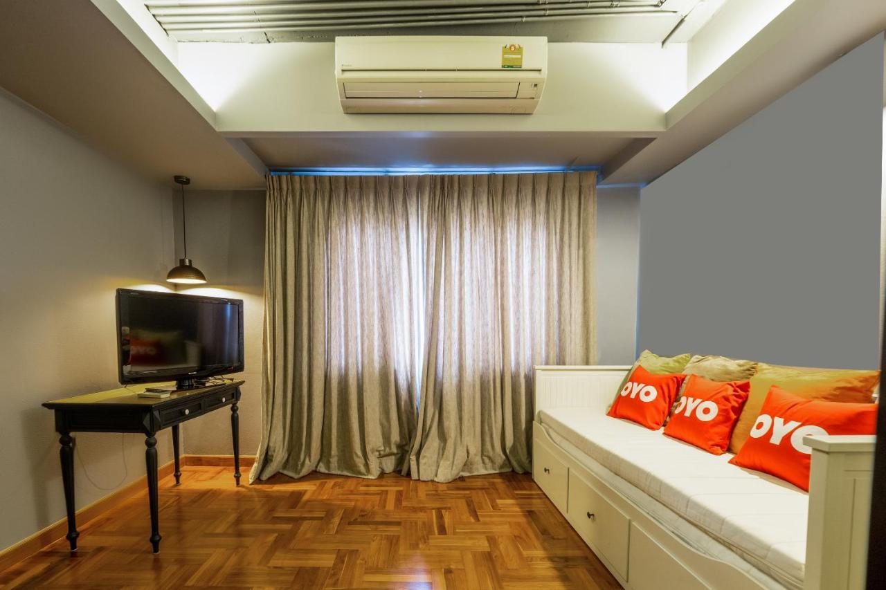 Oyo 1042 Boon'S Residence Bangkok Exteriör bild